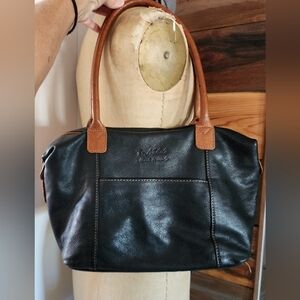 T- Nobile Black Leather Shoulder Bag Made In Italy